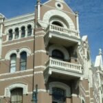 stevesiegwalt-building-298201_1280 (1)